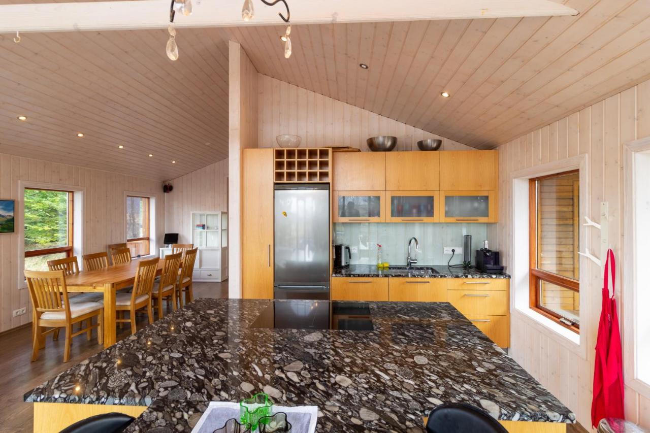 Gorgeous Riverside Lodge In The South Of Iceland เรย์คอลท์ ภายนอก รูปภาพ