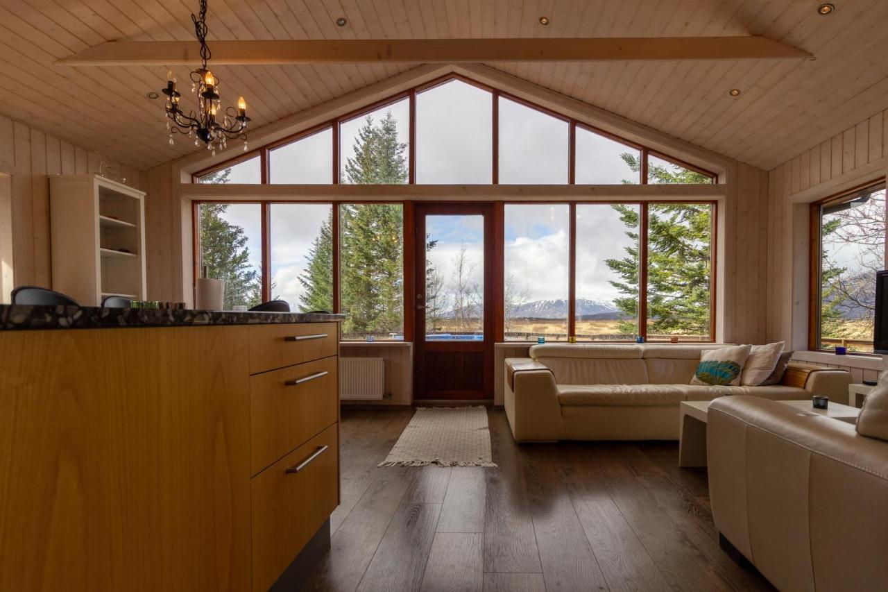 Gorgeous Riverside Lodge In The South Of Iceland เรย์คอลท์ ภายนอก รูปภาพ
